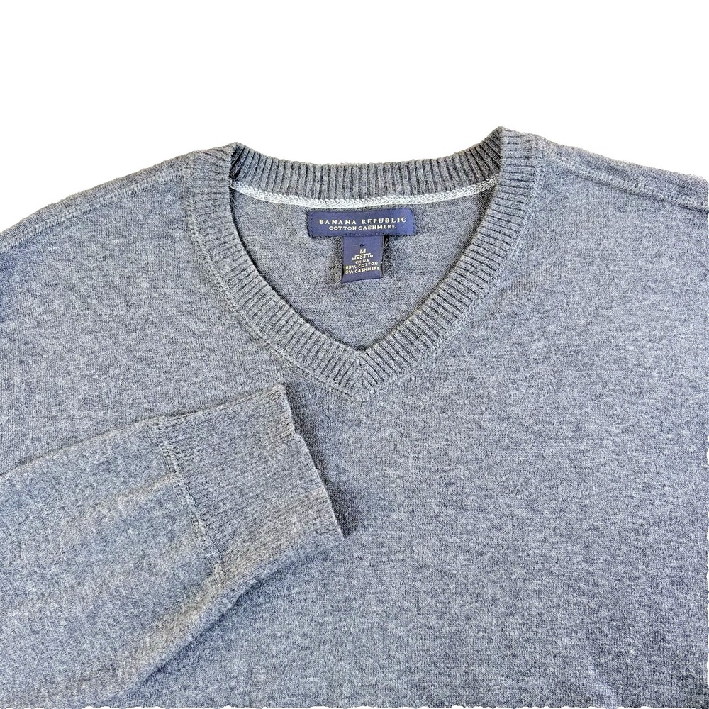 Banana Republic Mens Cotton Cashmere V-Neck‎ Sweater Medium Gray Quiet Luxury